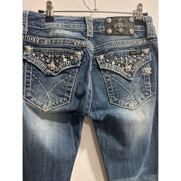 Women's Miss Me Jeans Size 26 Blue Denim Boot, Jewel Embellishments - Picture 6 of 13